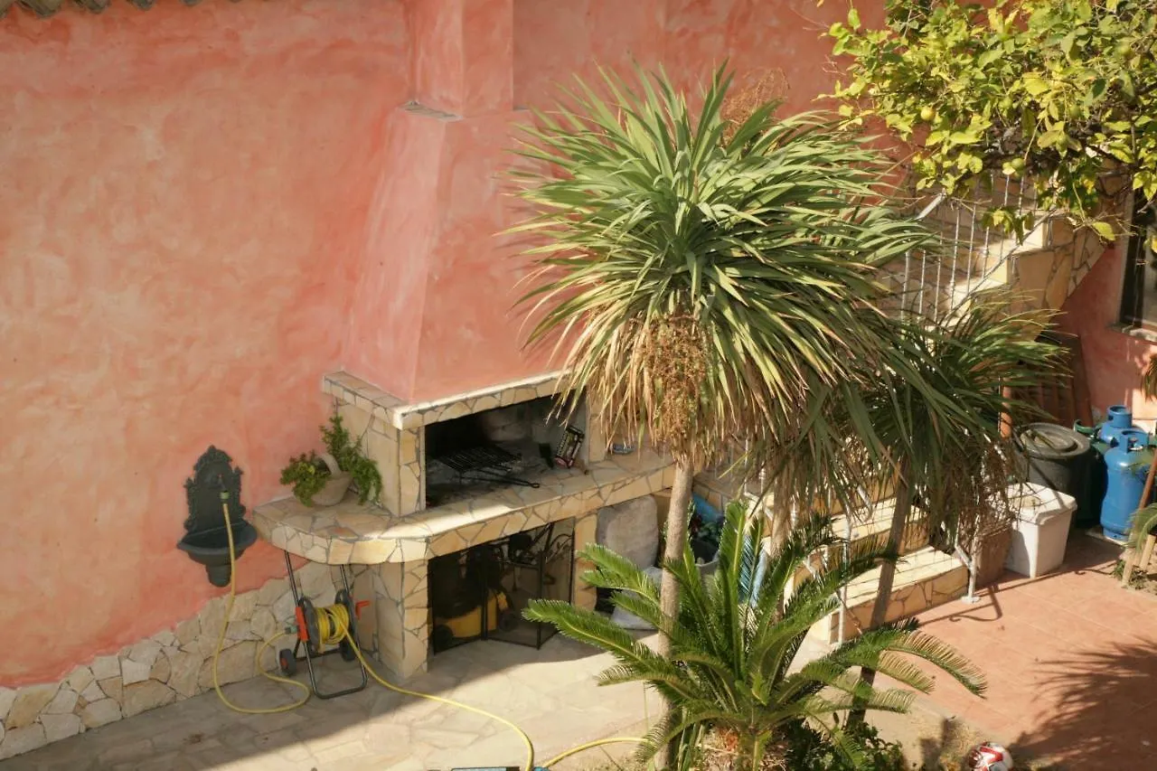 L'Isola Felice Apartment Monserrato