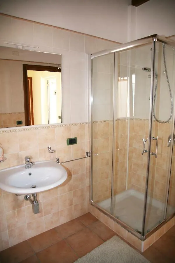 L'Isola Felice Apartment Monserrato 0*,  Italia